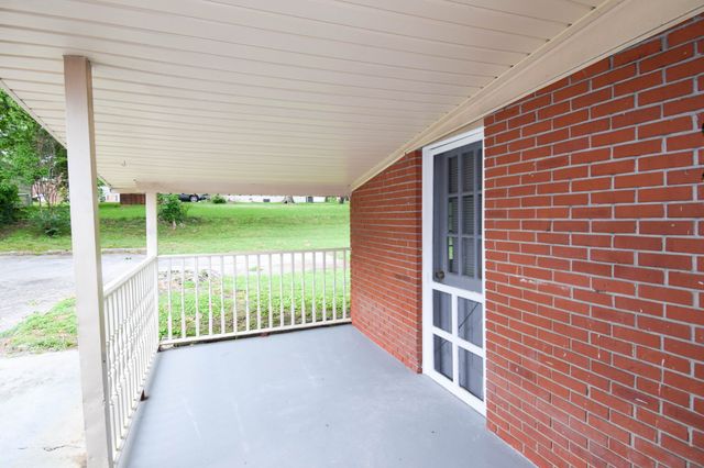 126 Glenn Ave, Gallatin, TN 37066