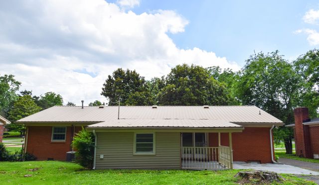 126 Glenn Ave, Gallatin, TN 37066