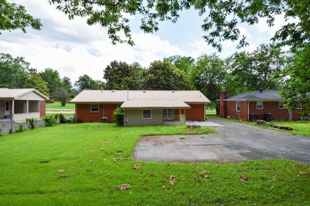 126 Glenn Ave, Gallatin, TN 37066