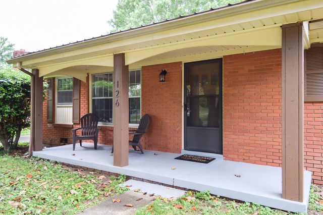 126 Glenn Ave, Gallatin, TN 37066