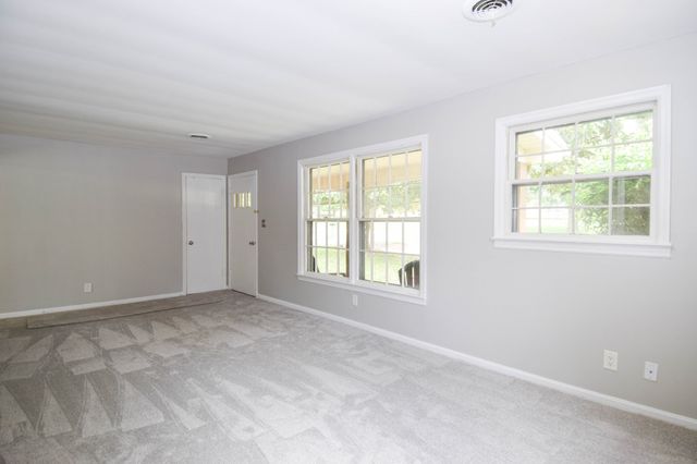 126 Glenn Ave, Gallatin, TN 37066