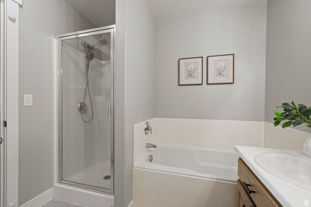 9032 N BARTON CREEK DR, Eagle Mountain, UT 84005