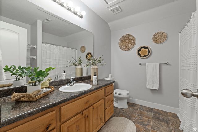 9032 N BARTON CREEK DR, Eagle Mountain, UT 84005