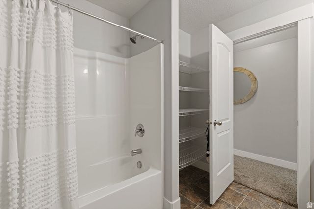 9032 N BARTON CREEK DR, Eagle Mountain, UT 84005