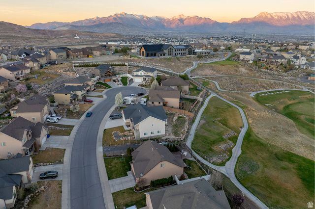 9032 N BARTON CREEK DR, Eagle Mountain, UT 84005