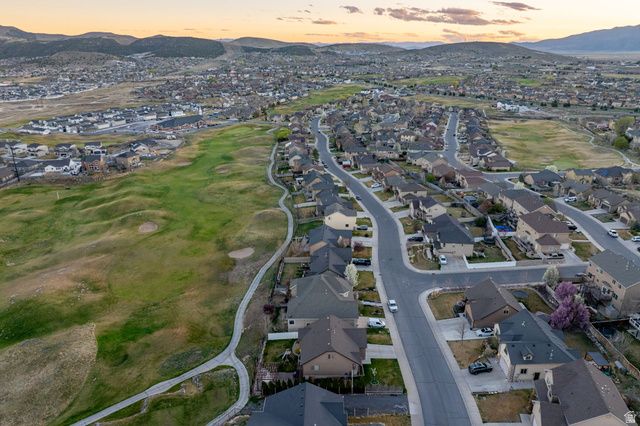 9032 N BARTON CREEK DR, Eagle Mountain, UT 84005