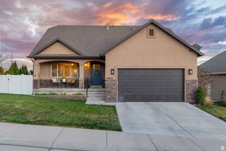 9032 N BARTON CREEK DR, Eagle Mountain, UT 84005