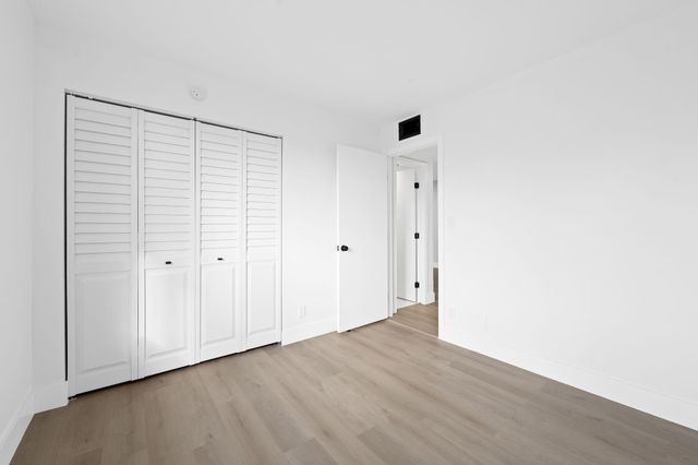 2106 S Cypress Bend Drive 501, Pompano Beach, FL 33069