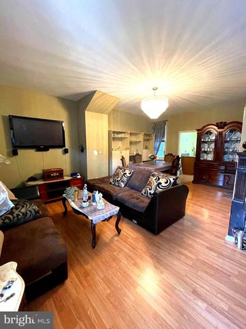 3726 N 9TH ST, Philadelphia, PA 19140