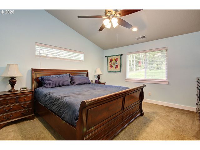 251 MYSTERY Dr, Amboy, WA 98601