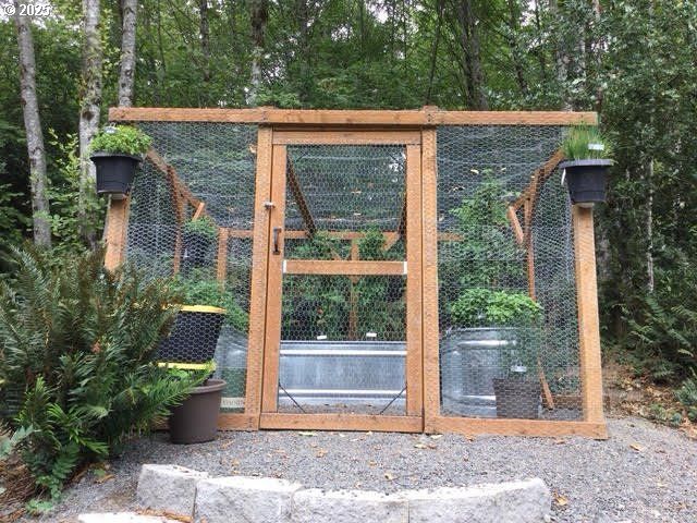 251 MYSTERY Dr, Amboy, WA 98601