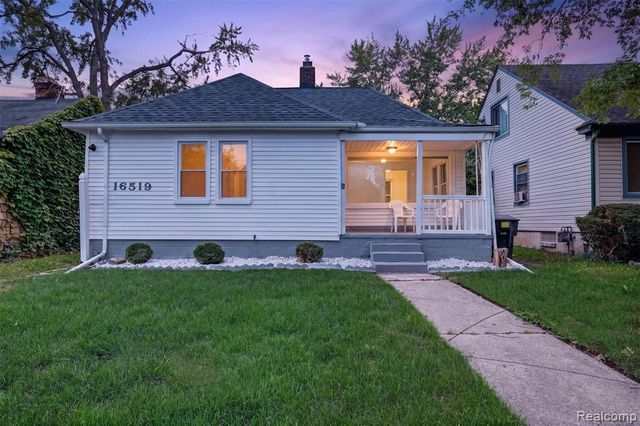 16519 Stahelin Avenue, Detroit, MI 48219