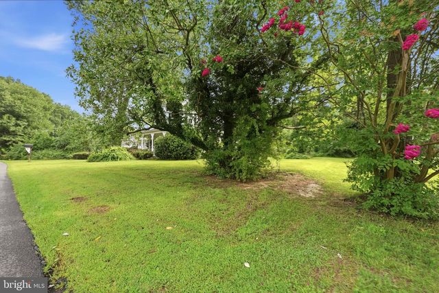 1313 INGLESIDE AVE, Mclean, VA 22101