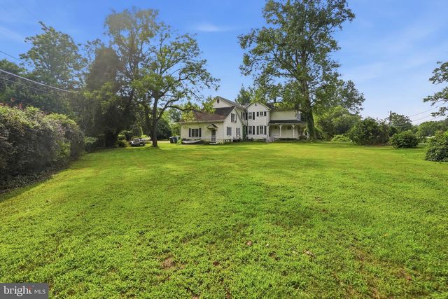 1313 INGLESIDE AVE, Mclean, VA 22101