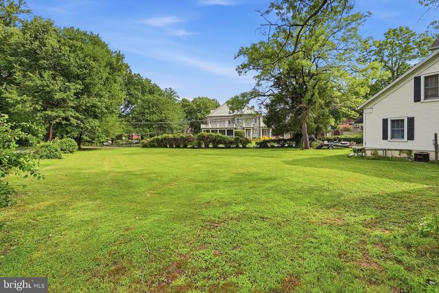 1313 INGLESIDE AVE, Mclean, VA 22101
