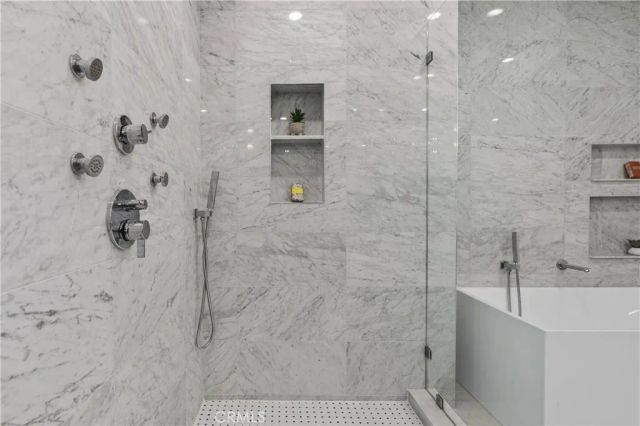 4842 Biloxi Avenue, Toluca Lake, CA 91601
