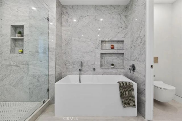 4842 Biloxi Avenue, Toluca Lake, CA 91601