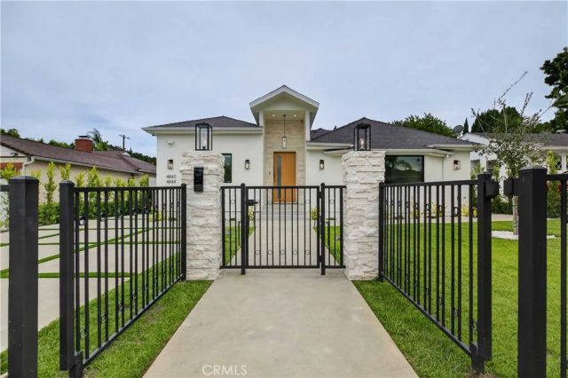 4842 Biloxi Avenue, Toluca Lake, CA 91601