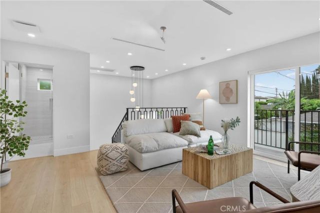 4842 Biloxi Avenue, Toluca Lake, CA 91601