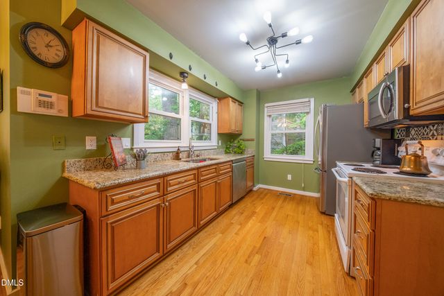 110 Lorilane Drive, Carrboro, NC 27510