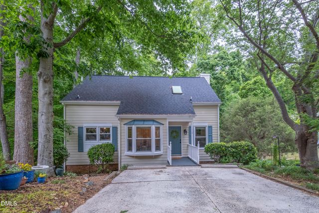 110 Lorilane Drive, Carrboro, NC 27510