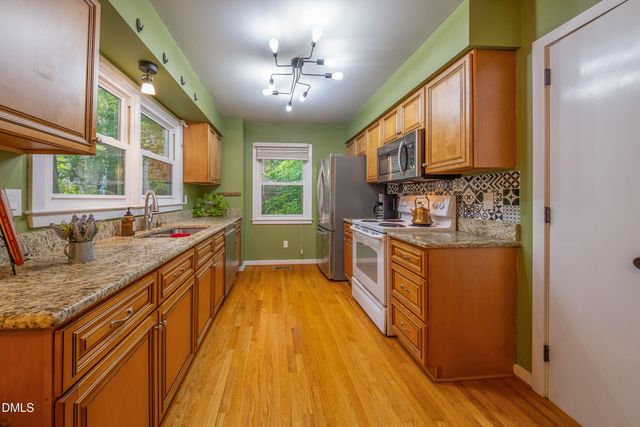 110 Lorilane Drive, Carrboro, NC 27510