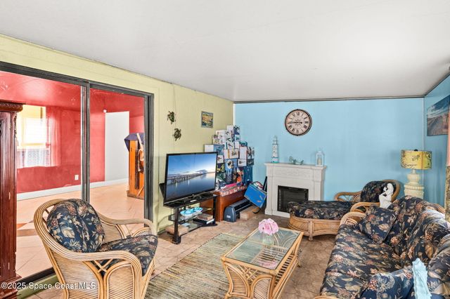 307 Sherman Street SE, Palm Bay, FL 32909