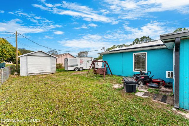 307 Sherman Street SE, Palm Bay, FL 32909