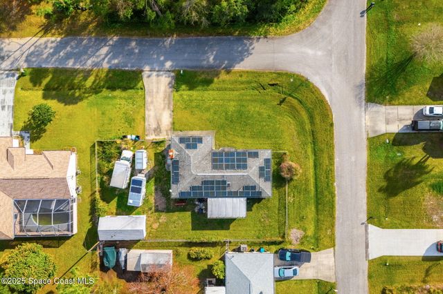 307 Sherman Street SE, Palm Bay, FL 32909