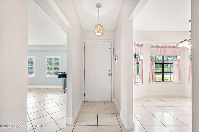 307 Sherman Street SE, Palm Bay, FL 32909