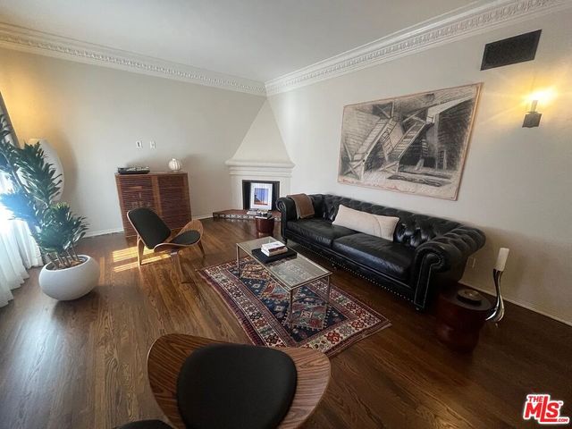 1330 N Harper Avenue 108, West Hollywood, CA 90046