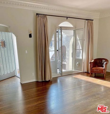 1330 N Harper Avenue 108, West Hollywood, CA 90046