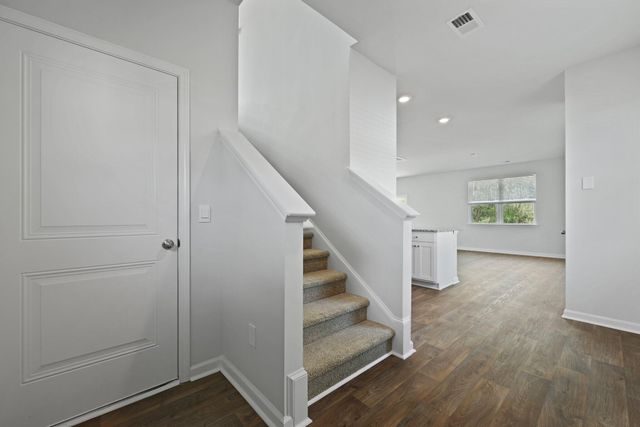 3971 Aberfeldy Lane, Ravenel, SC 29470