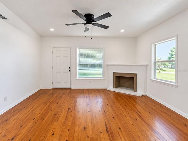 320 S COURTLAND AVENUE, Bartow, FL 33830