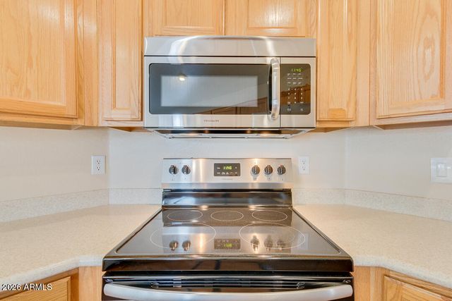 750 E BAYLOR Lane, Chandler, AZ 85225