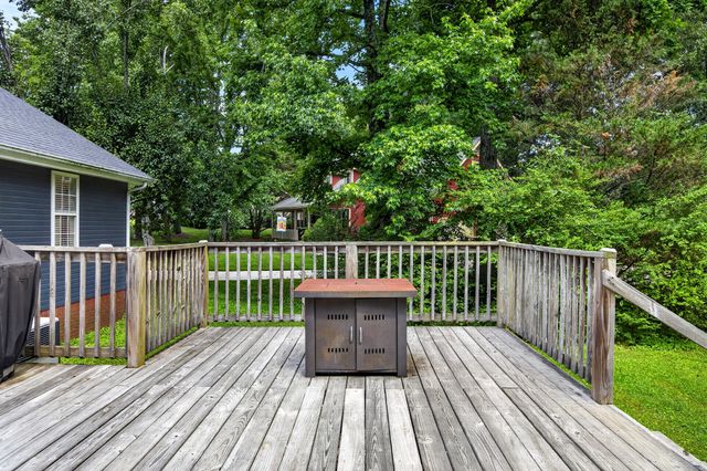 166 Woodstream Place NE, Cleveland, TN 37312