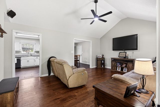 166 Woodstream Place NE, Cleveland, TN 37312