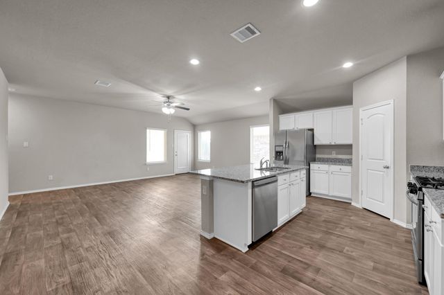 11331 Dawn Beach Lane, Conroe, TX 77304