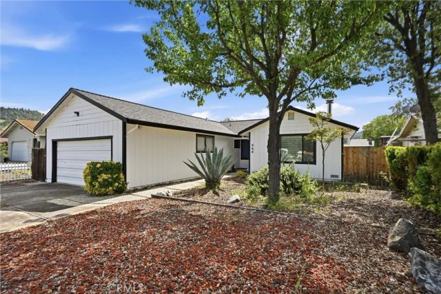 564 Keys, Clearlake Oaks, CA 95423