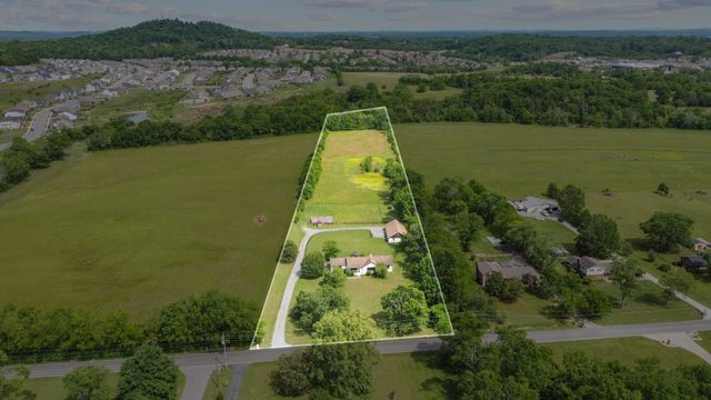 170 Upper Station Camp Crk Rd, Gallatin, TN 37066