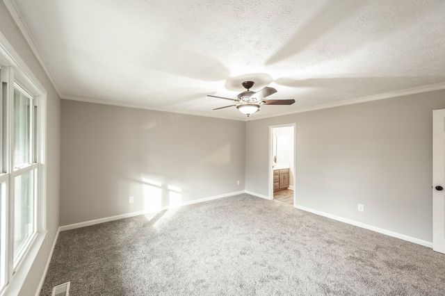 170 Upper Station Camp Crk Rd, Gallatin, TN 37066