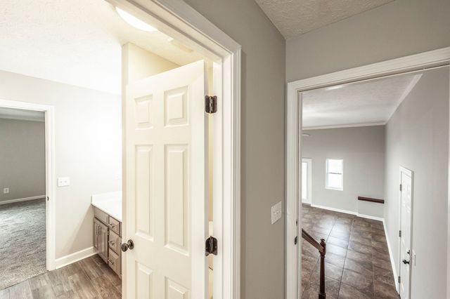 170 Upper Station Camp Crk Rd, Gallatin, TN 37066