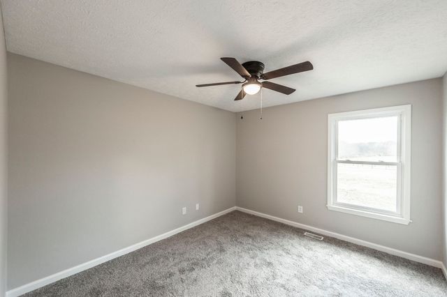 170 Upper Station Camp Crk Rd, Gallatin, TN 37066