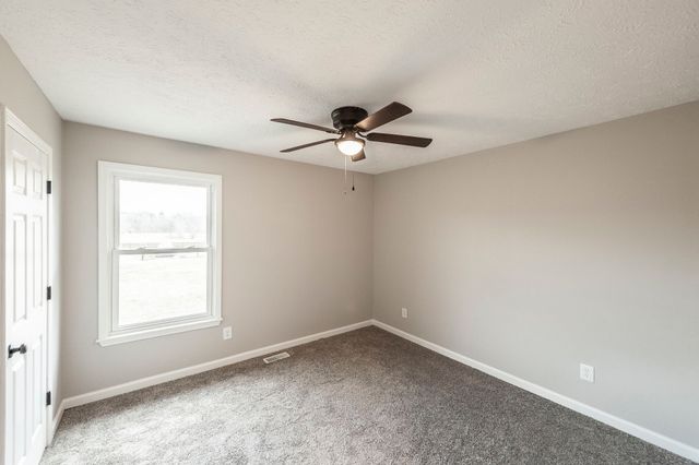 170 Upper Station Camp Crk Rd, Gallatin, TN 37066