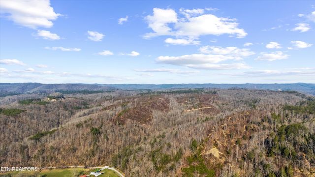 Stinking Creek Rd, Pioneer, TN 37847
