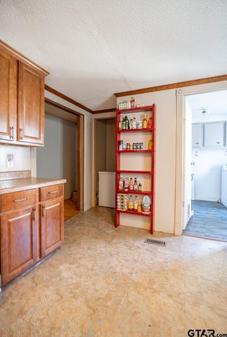 15857 County Road 384, Tyler, TX 75708