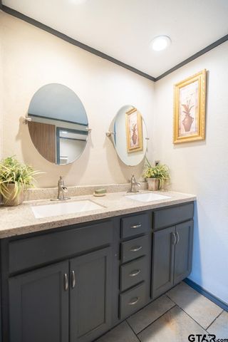 15857 County Road 384, Tyler, TX 75708