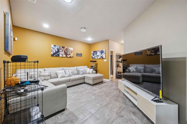 12419 Alora Bluff Trail, Humble, TX 77346