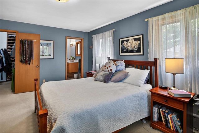 11 Fuller Drive, Madison, WI 53704