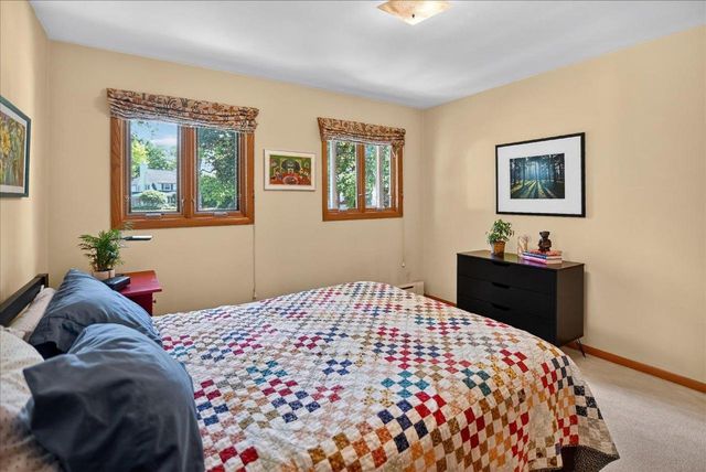 11 Fuller Drive, Madison, WI 53704